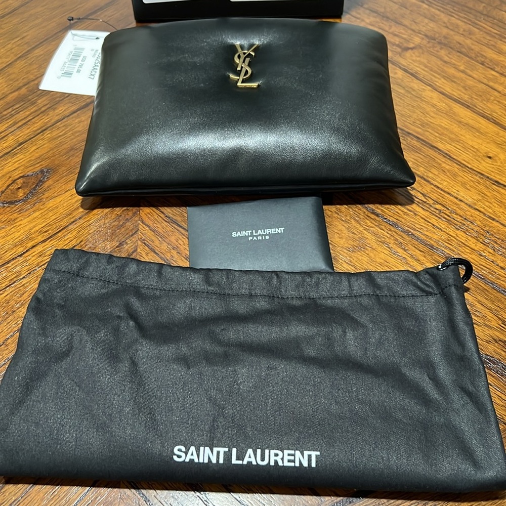 NWT in box Saint Laurent Paris Cassandre 1000 Nero pouch - Picture 8 of 12